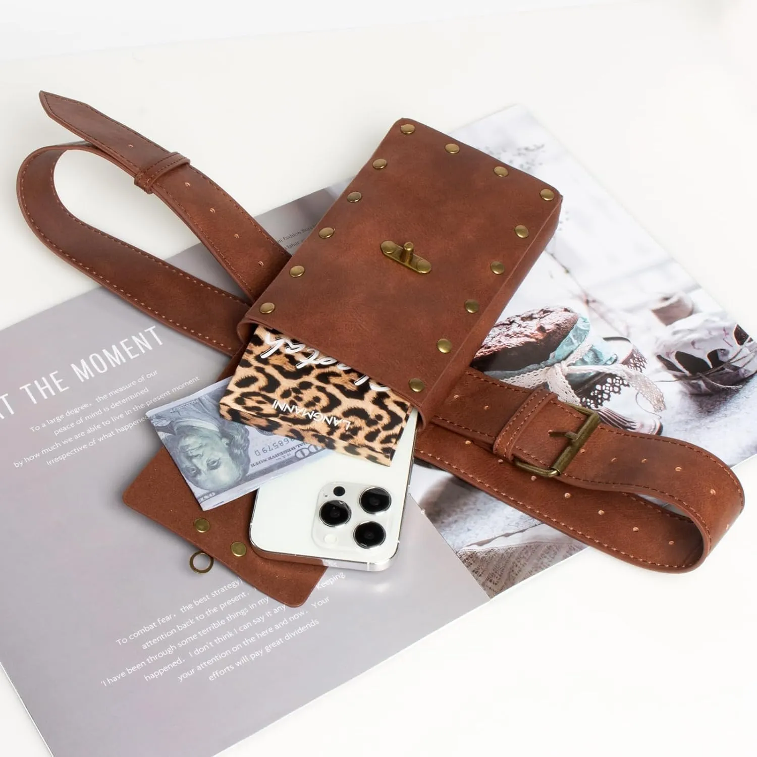 5 Pcs Renaissance Accessories Belt Pouch Waist Bag Belt Keyring Hook Wizard Potion Bottles Vials for Festival Cosplay Halloween Costume (Brown)