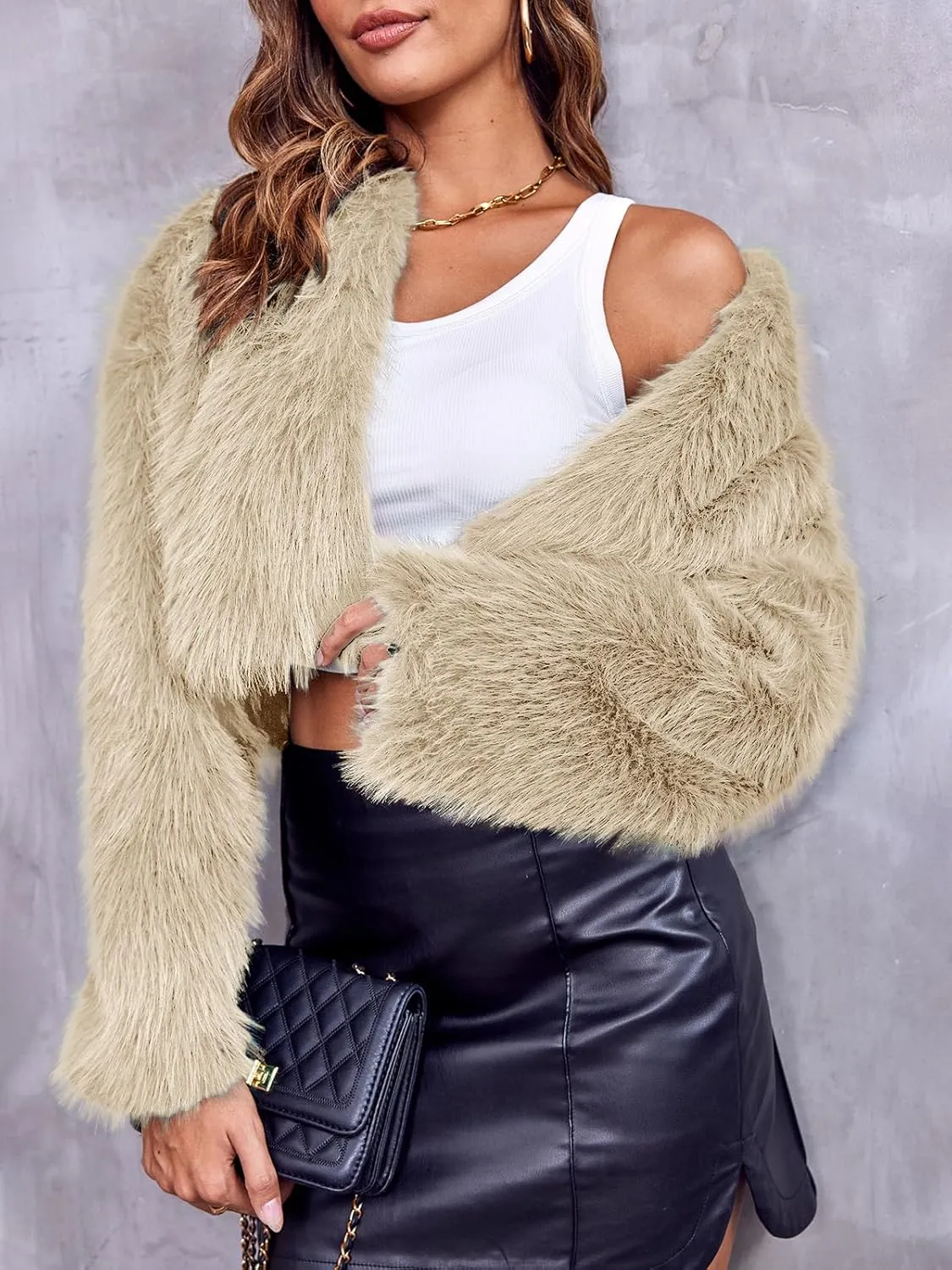 Danedvi Women's Fashion Cropped Faux Fur Jacket Long Sleeve Open Front Cardigan Casual Fluffy Parka Shaggy Short Coat