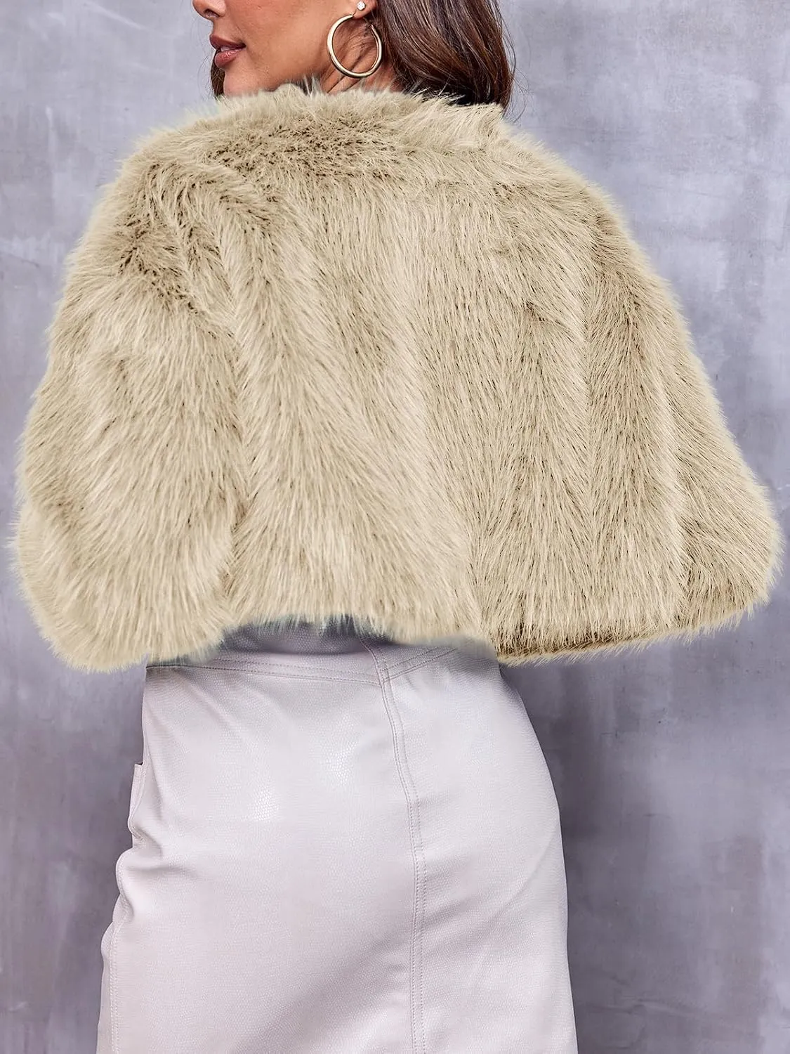 Danedvi Women's Fashion Cropped Faux Fur Jacket Long Sleeve Open Front Cardigan Casual Fluffy Parka Shaggy Short Coat