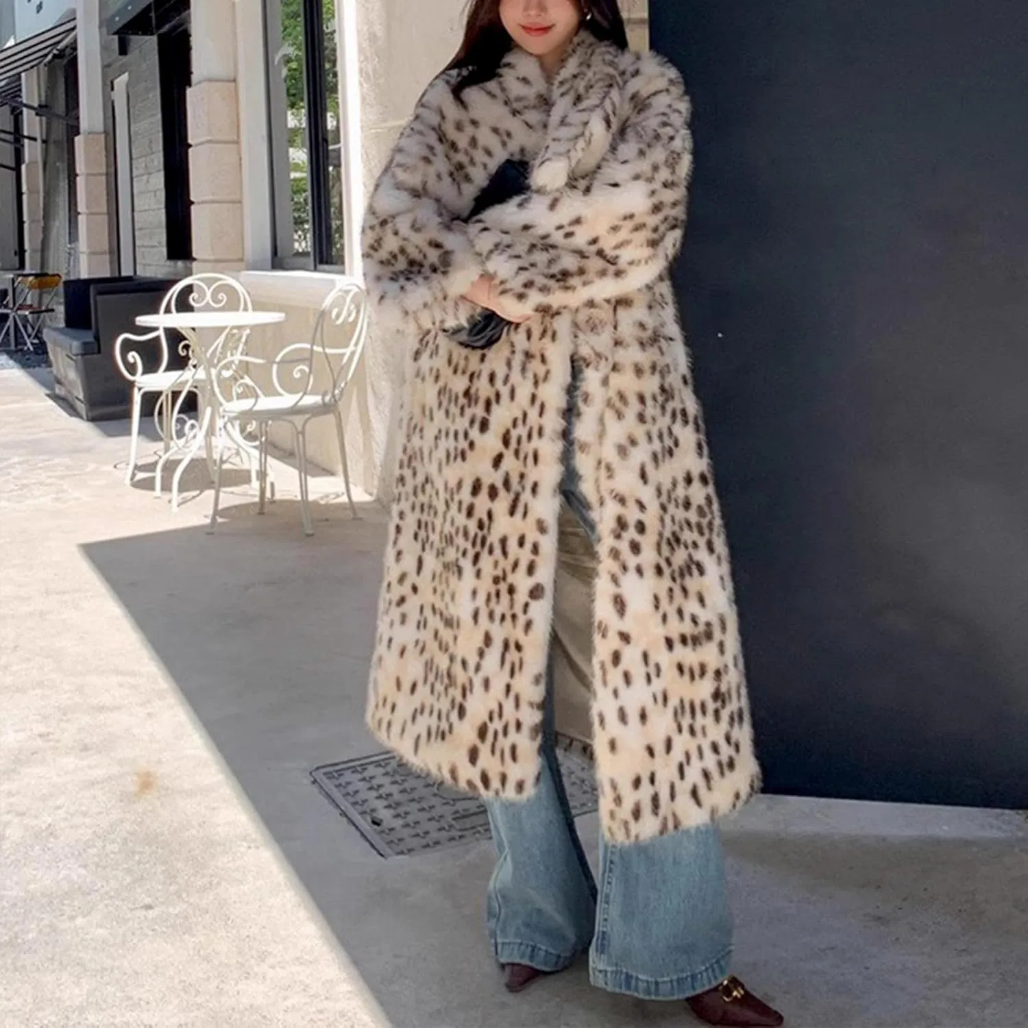 Faux Fur Coat 2025 Fashion Faux Leather Warm Oversize Jacket For Women Fleece Fluffy Casual Cardigan