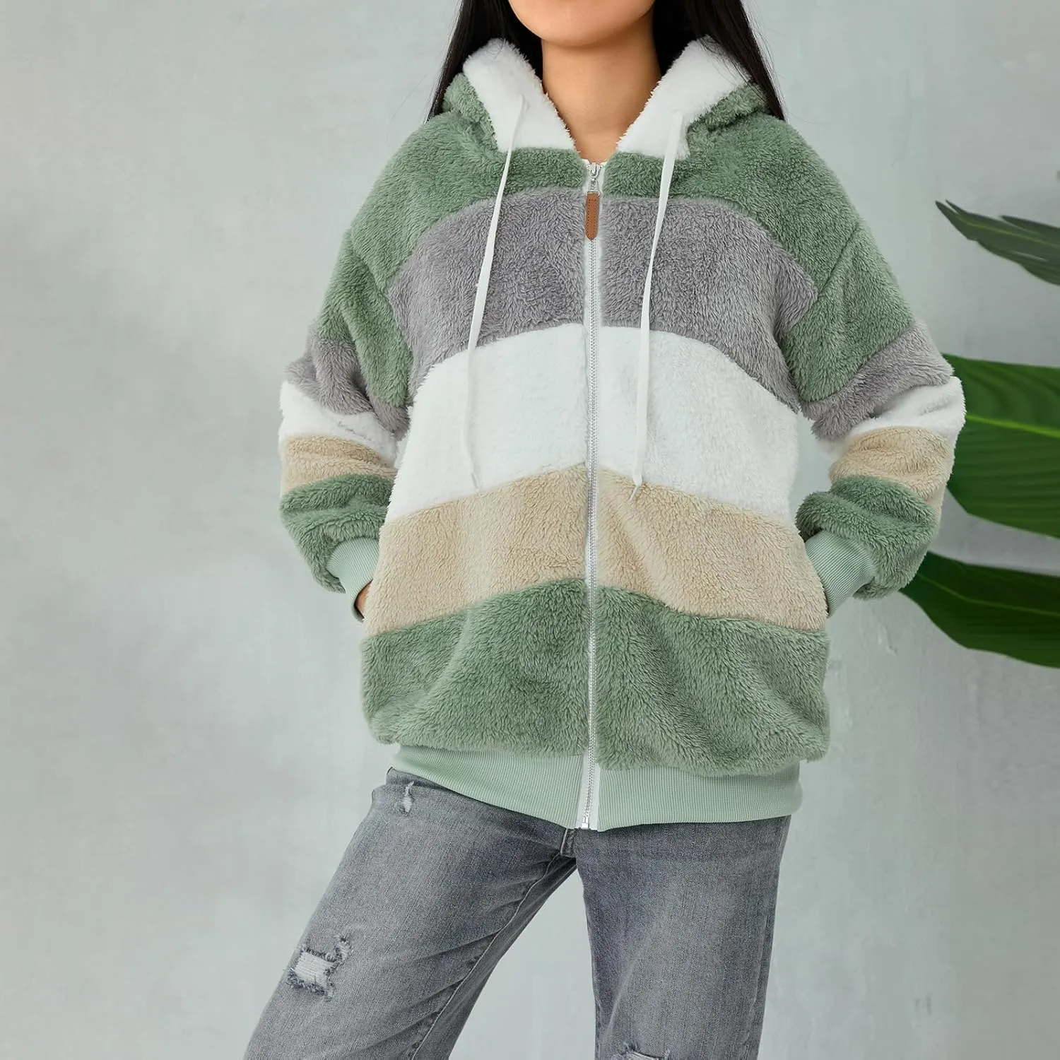 Giraropa Women Fleece Jackets Zip Hoodies Sherpa Teddy Coat Winter Warm Oversized Sweatshirt Contrast Fluffy Jumper Outwear