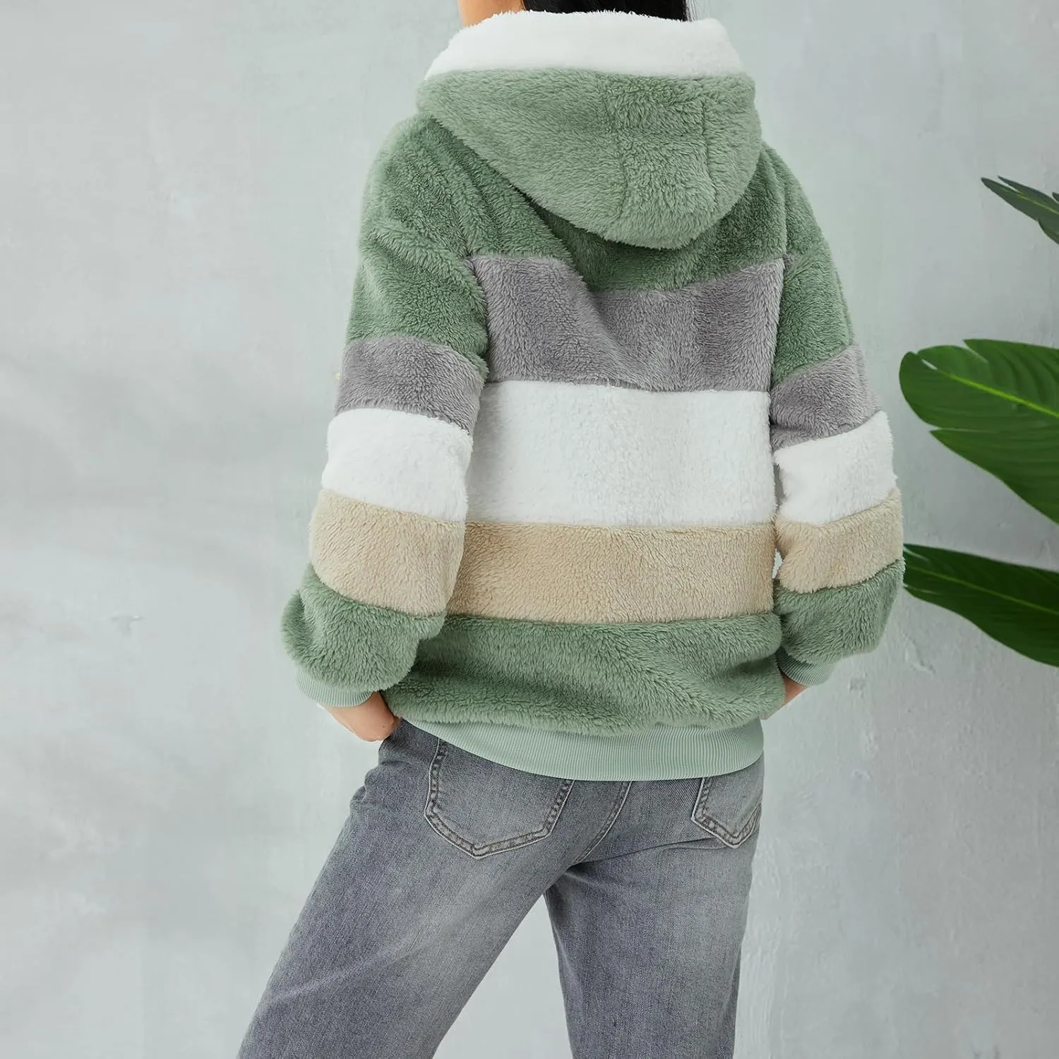 Giraropa Women Fleece Jackets Zip Hoodies Sherpa Teddy Coat Winter Warm Oversized Sweatshirt Contrast Fluffy Jumper Outwear