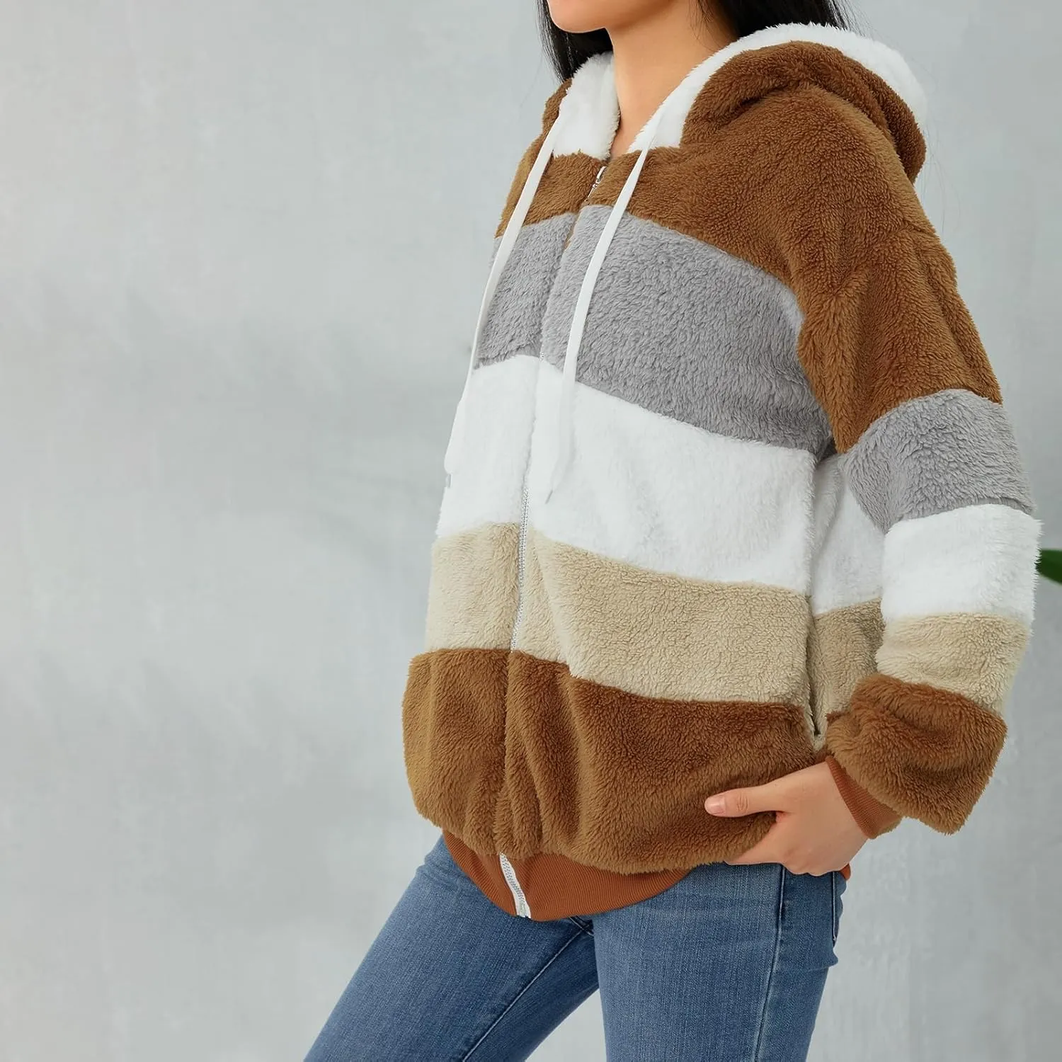 Giraropa Women Fleece Jackets Zip Hoodies Sherpa Teddy Coat Winter Warm Oversized Sweatshirt Contrast Fluffy Jumper Outwear