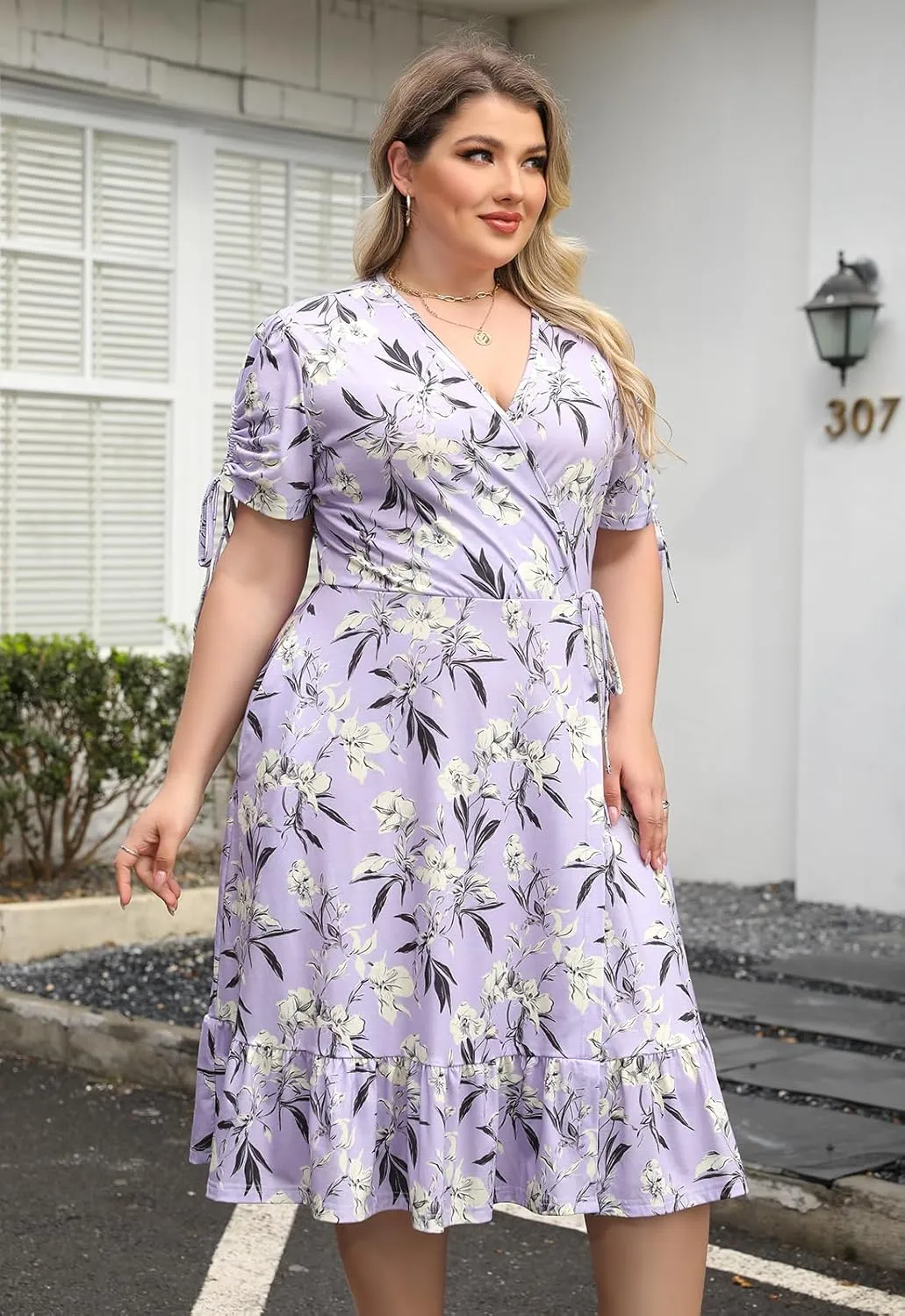 Keluummi Plus Size Summer Midi Dresses for Curvy Women, Casual Floral Dress with V-Neck, Empire Waist, and Pockets