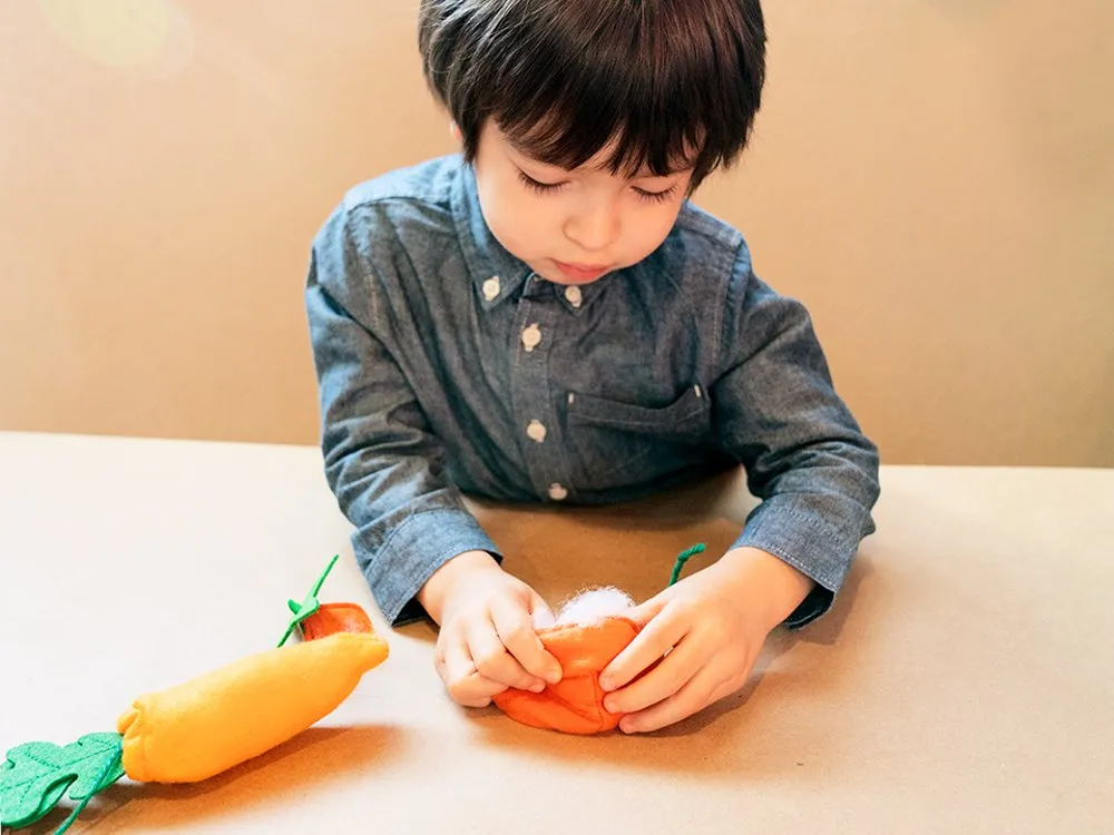 Learn & Grow! Farmers Market Toy by KiwiCo