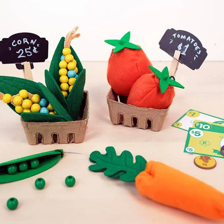 Learn & Grow! Farmers Market Toy by KiwiCo