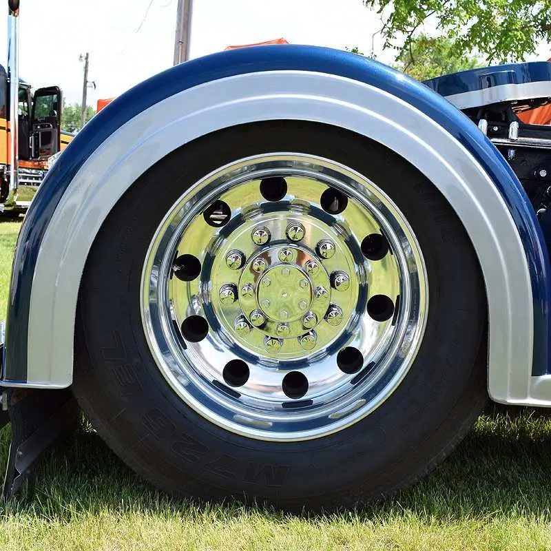 Lifetime Chrome Rear Axle Cover with Top Hat Style Nut Covers