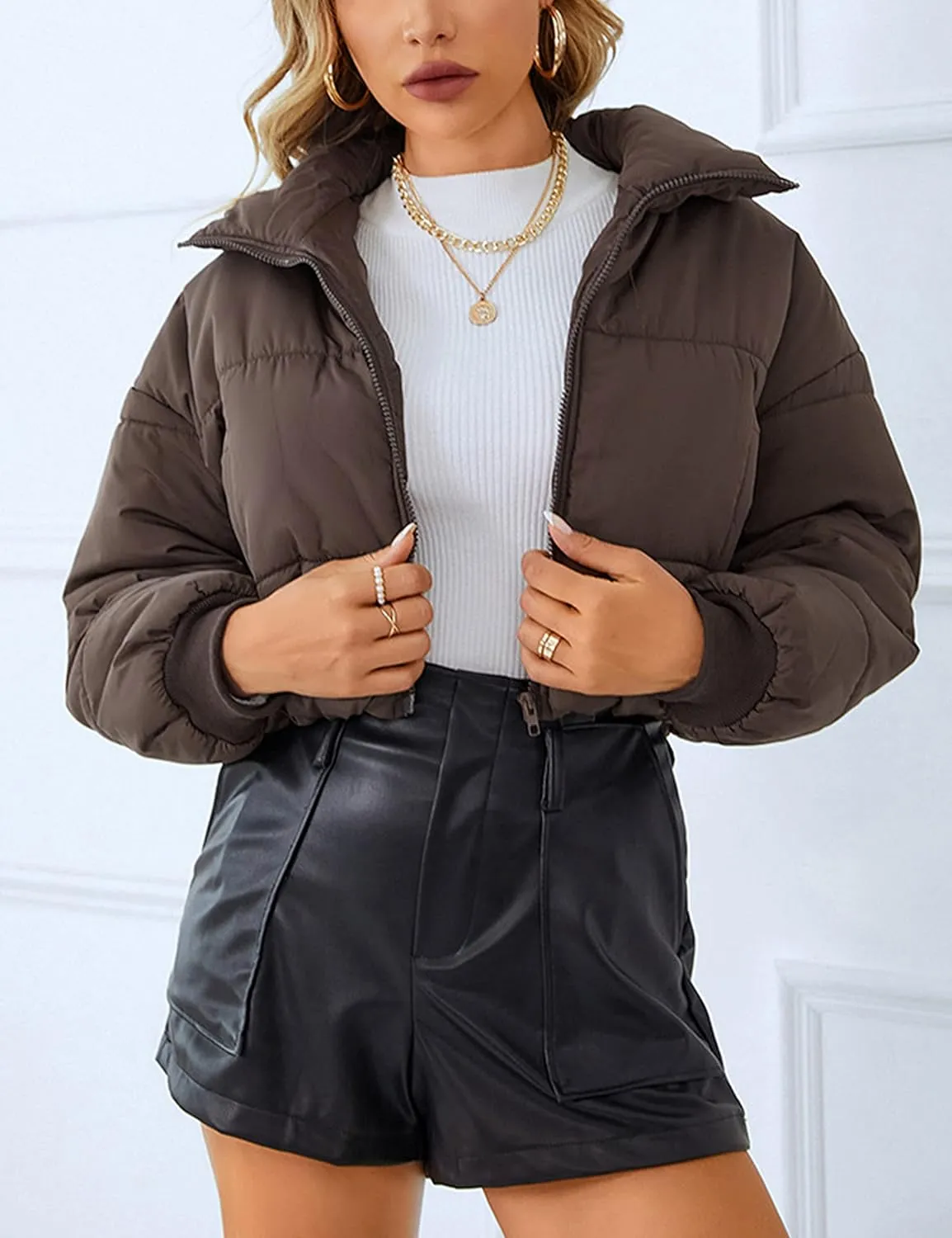 Lumister Womens Lightweight Quilted Jacket Long Sleeve Stand Collar Zipper Cropped Puffer Jacket Coat