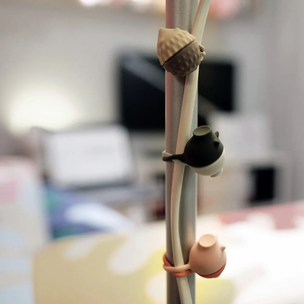 MP Cable Wrap: Zoo