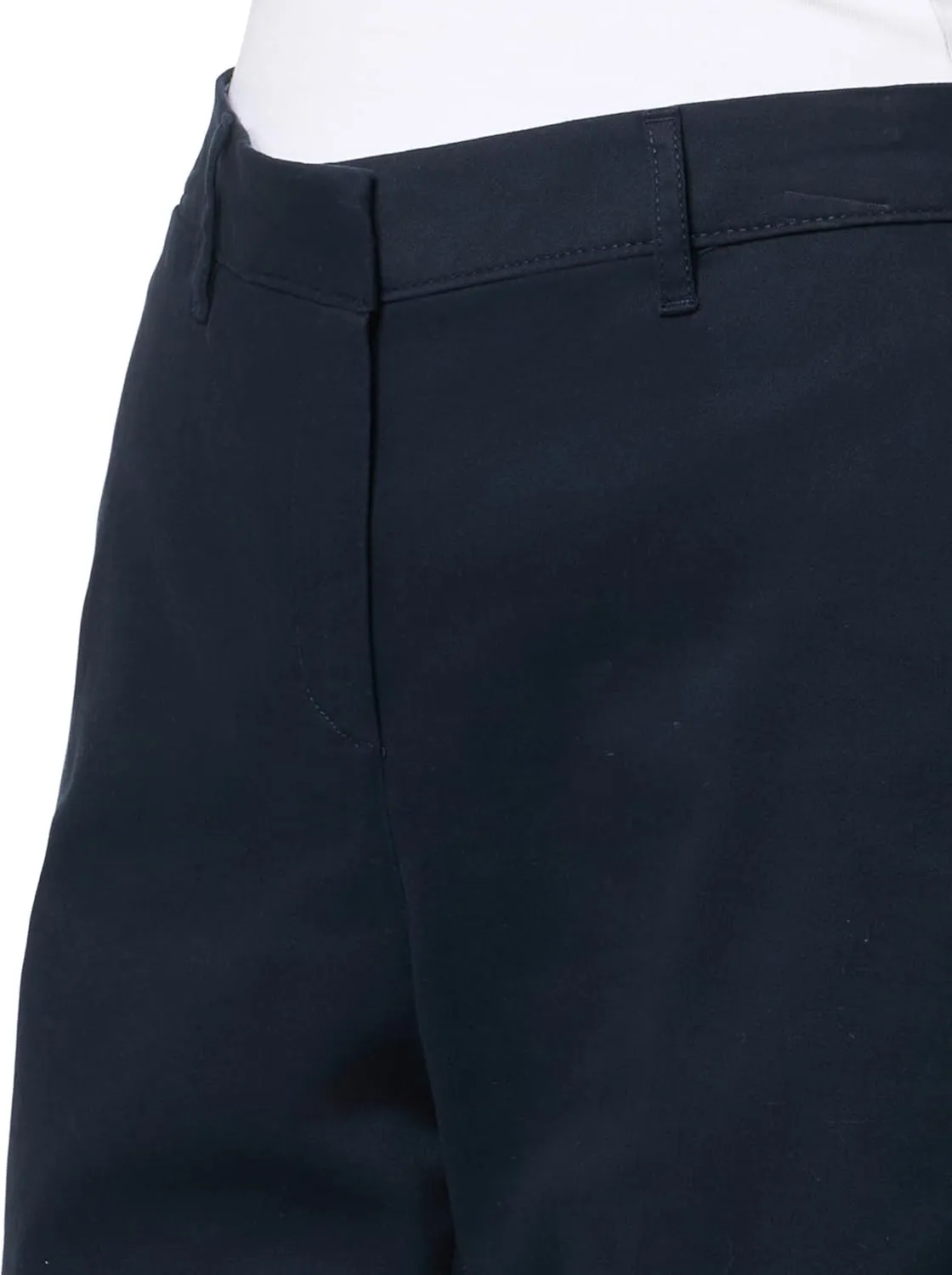 Nautica Women's Riviera Chino Twill 9 Inch Inseam Shorts