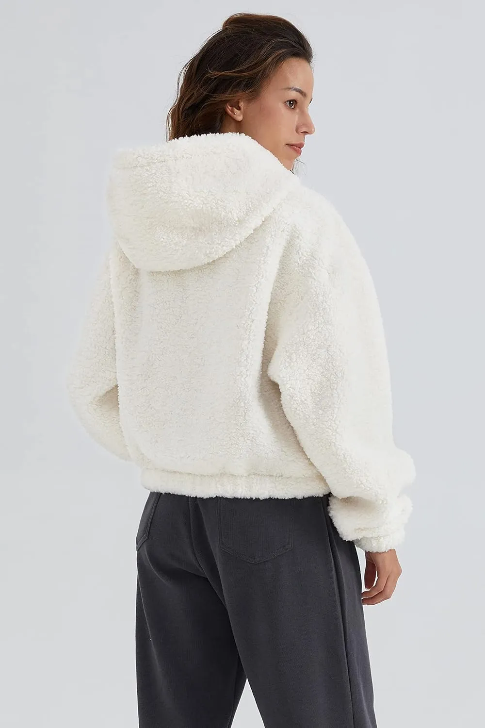 Orolay Women's Fuzzy Fleece Cropped Jacket Fluffy Sherpa Coat Winter Teddy Hoodie with Long Sleeves