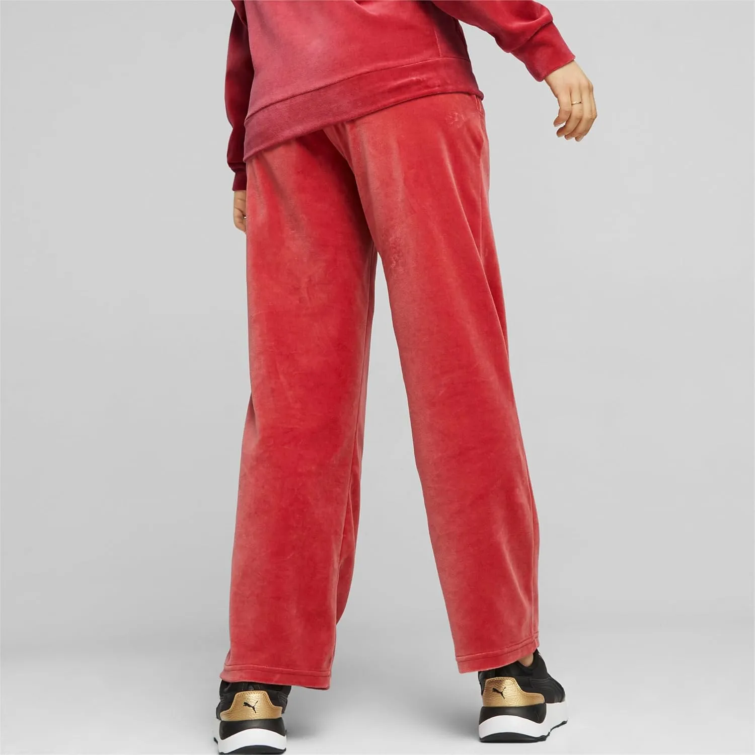 PUMA Women's Velour Straight Leg Sweatpants