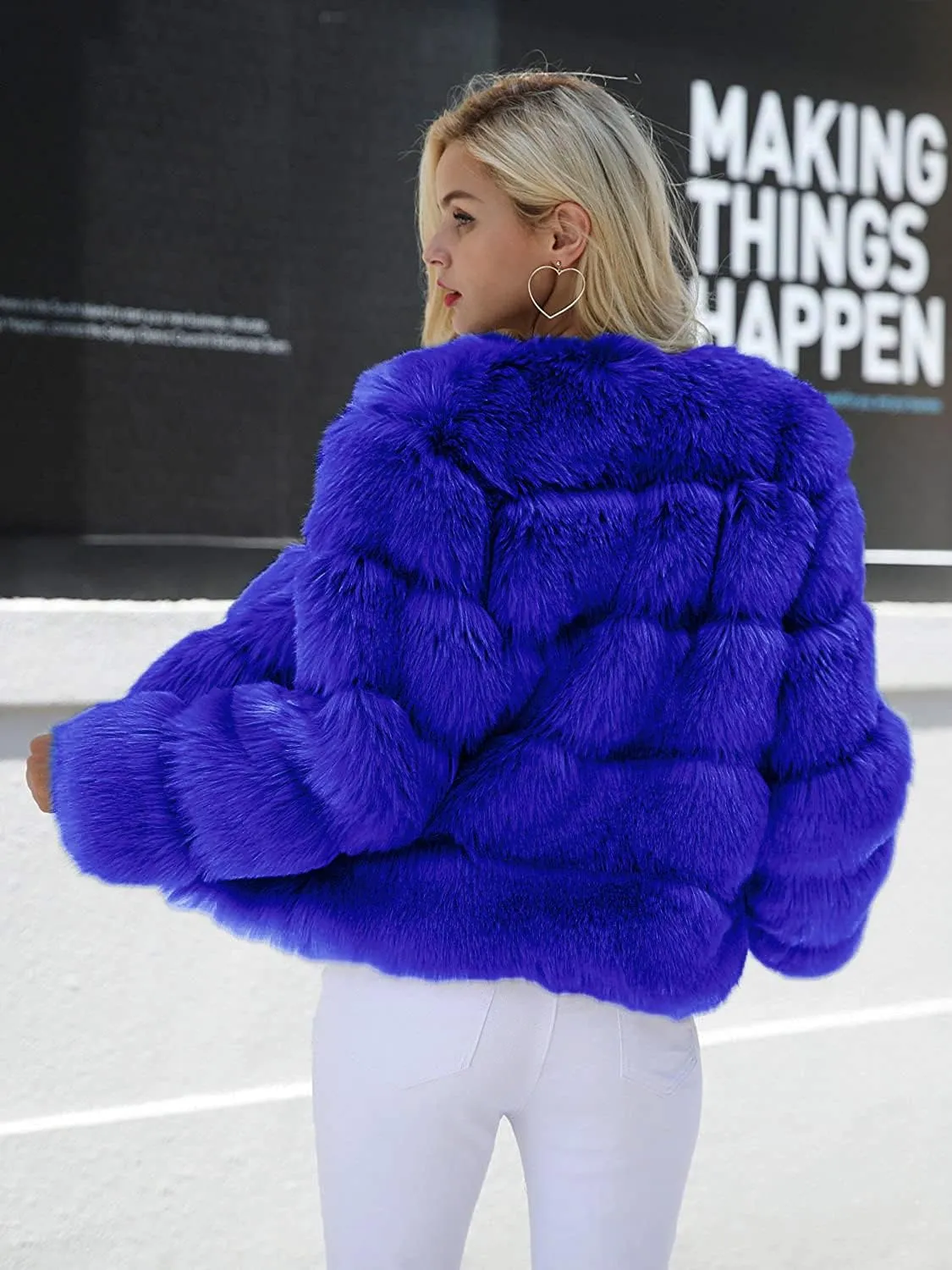 Simplee Women Luxury Winter Warm Fluffy Faux Fur Short Coat Jacket Parka Outwear