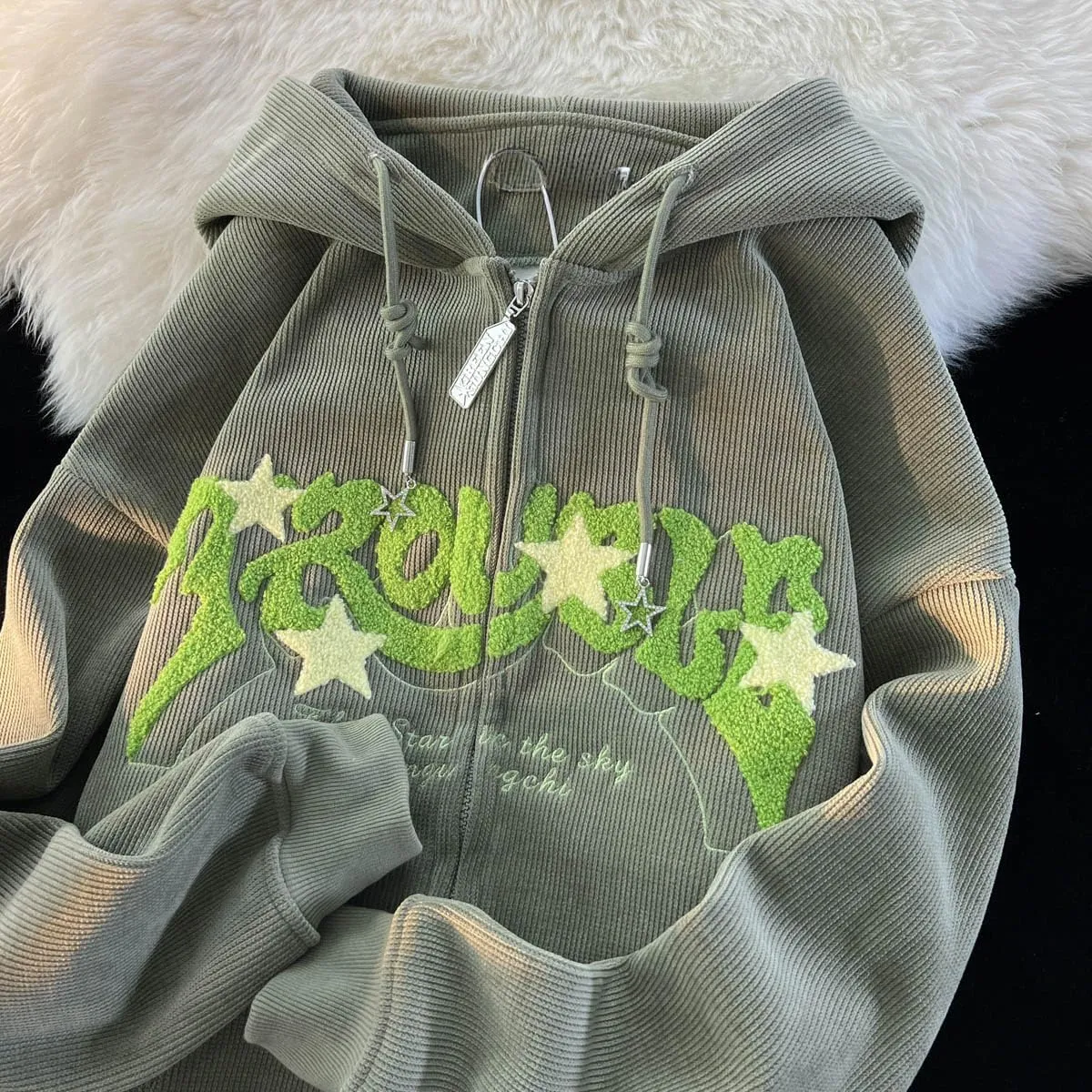 Sumleno Y2K Zip Up Hoodie Letter Print Star Graphic Grunge Hooded Corduroy Sweatshirt Jacket Oversized Retro Y2k Clothing