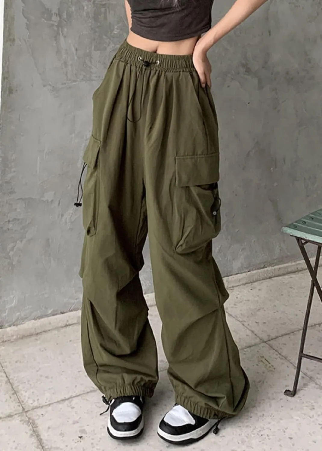 TSMNZMU Womens Baggy Cargo Pants Casual Hiking Trousers Loose Fit Parachute Pants Y2K Hight Waist Mutil Pocket Trousers