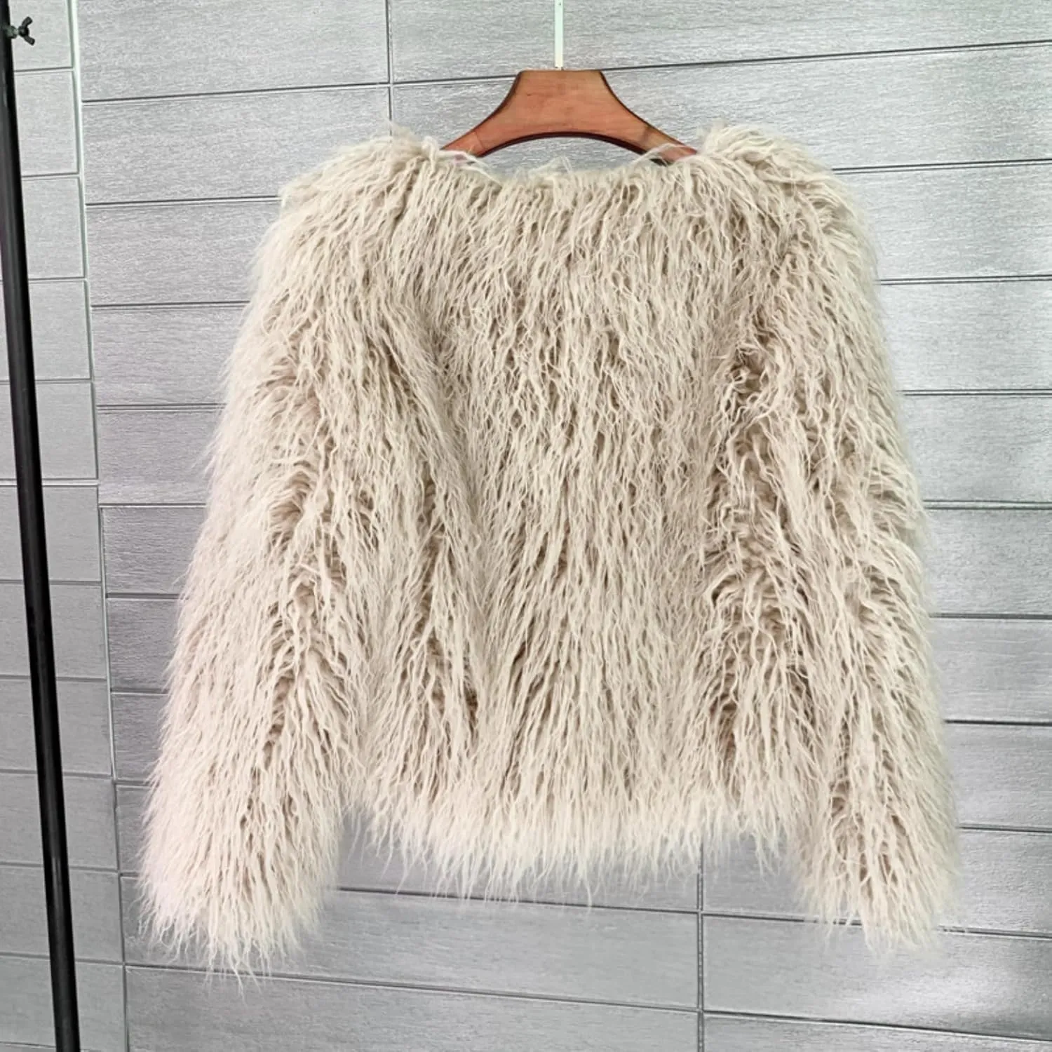 Winter Fluffy Faux Fur Coat Women's Shaggy Jacket Long Sleeve Outwear