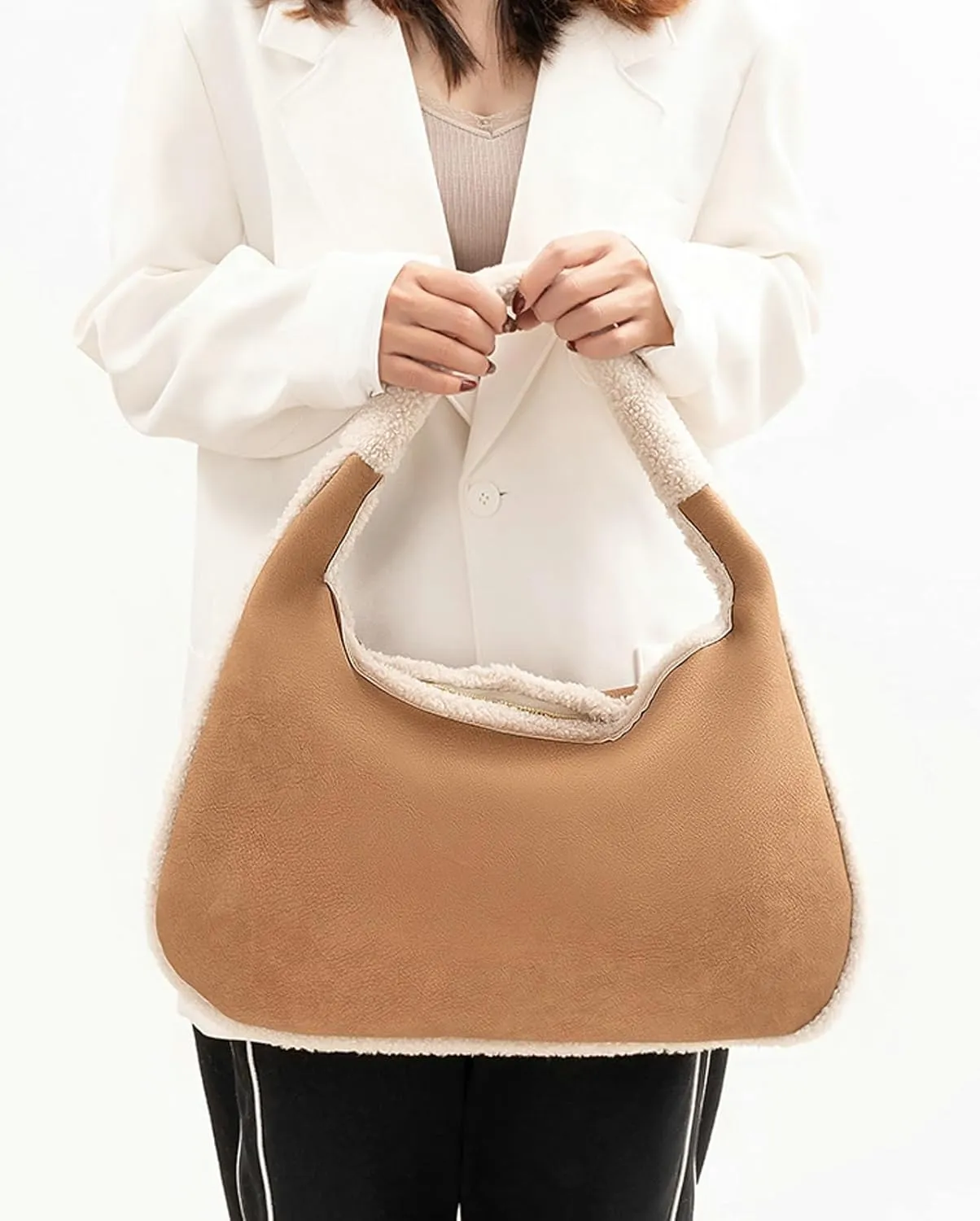 Women Fall Faux Shearling Tote Bag 2024 Vintage Lamb Wool Bucket Bag Versatile Shoulder Crossbody Bag Plush Handbag