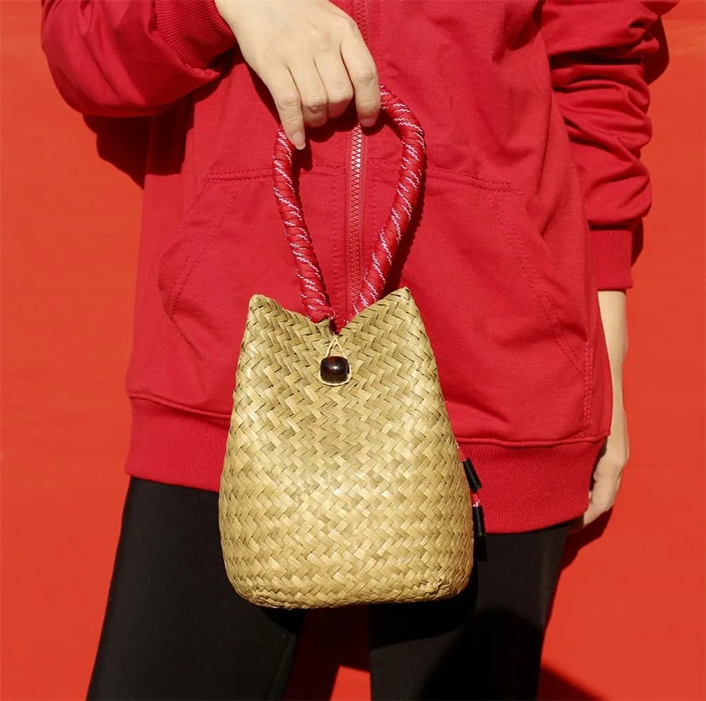 Womens Handwoven Spiral Bucket Bag Straw Tote Beach Vacation Purse Rattan Woven Wedding Handbag Summer Small Purse